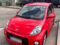 Gebraucht Daihatsu Sirion 103 PS (75 kW) 2009 Rot Kleinwagen