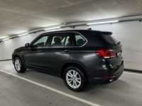 Gebraucht BMW X5 Performance 218 PS (160 kW) 2014 Grau SUV