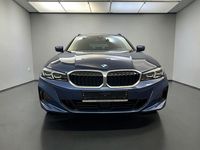 Gebraucht BMW 318 Shadowline 150 PS (110 kW) 2023 Blau Limousine
