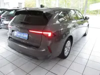 Gebraucht Opel Astra Edition 110 PS (80 kW) 2024 Vulkan grau metallic Kleinwagen