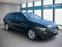 Gebraucht VW Golf VIII Life 150 PS (110 kW) 2024 Schwarz Kombi