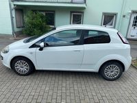 Gebraucht Fiat Punto 69 PS (50 kW) 2011 Weiß Kleinwagen