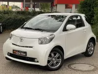 Gebraucht Toyota iQ Basis 68 PS (50 kW) 2011 Weiß Kleinwagen