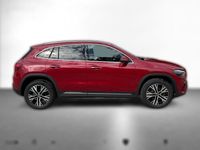 Gebraucht Mercedes GLA200 Advanced Plus 177 PS (130 kW) 2024 Rot metallic SUV