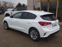 Gebraucht Ford Focus Cool & Connect 101 PS (74 kW) 2022 Weiß Limousine