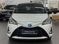 Gebraucht Toyota Yaris Hybrid Style 101 PS (74 kW) 2019 Weiß Kleinwagen