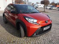 Neu Toyota Aygo X 72 PS (52 kW) 2026 Rot SUV