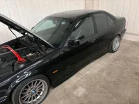 Gebraucht BMW 323 170 PS (125 kW) 1997 Schwarz Limousine