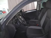 Gebraucht VW Tiguan Active 150 PS (110 kW) 2022 Delfingrau metallic (metallic) SUV
