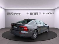 Gebraucht Volvo S60 Core 197 PS (144 kW) 2024 Grau Limousine