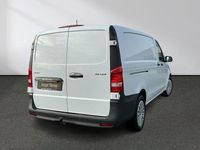 Gebraucht Mercedes Vito 163 PS (119 kW) 2024 Weiß Van