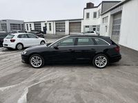 Gebraucht Audi A4 163 PS (119 kW) 2023 Mythosschwarz Kombi