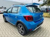 Gebraucht Dacia Sandero Celebration 90 PS (66 kW) 2018 Blau Limousine