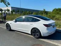 Usado Tesla Model 3 RWD 225 kW (306 CV) 2022 Blanco Berlina