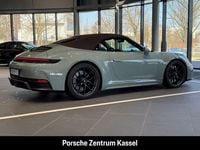 Gebraucht Porsche 911 541 PS (397 kW) 2025 Shadegreenmetallic Cabrio