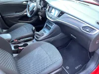 Gebraucht Opel Astra 125 PS (91 kW) 2019 Rot Limousine