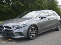 Gebraucht Mercedes A200 Progressive 163 PS (119 kW) 2022 Grau Limousine