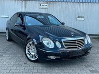 Usata Mercedes E320 224 CV (164 kW) 2006 Blu Berlina