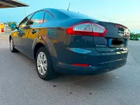 Gebraucht Ford Mondeo 140 PS (102 kW) 2012 Grau Limousine