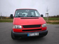 Second-hand VW Caravelle 102 CP (75 kW) 2001 Roșu Van