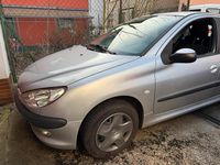 Gebraucht Peugeot 206 75 PS (55 kW) 2004 Grau Kleinwagen
