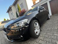 Gebraucht BMW 116 136 PS (100 kW) 2012 Schwarz Kleinwagen