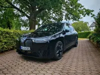 Gebraucht BMW iX M Sport 384 kW (523 PS) 2024 Schwarz SUV