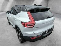 Gebraucht Volvo XC40 Plus 169 kW (231 PS) 2022 Crystal weiss SUV