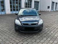 Gebraucht Ford Focus Style 101 PS (74 kW) 2011 Grau Limousine