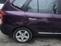 Gebraucht Kia Carens 104 PS (76 kW) 2008 Violet Van / Kleinbus