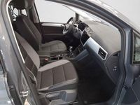 Gebraucht VW Touran 150 PS (110 kW) 2024 Delfingrau metallic Van / Kleinbus