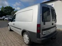 Używany Opel Combo 75 KM (55 kW) 2011 Srebrny Minivan