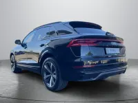 Gebraucht Audi Q8 S-Line 286 PS (210 kW) 2021 SUV