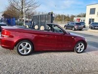 Gebraucht BMW 118 Cabriolet Sport Line 143 PS (105 kW) 2011 Rot Cabrio