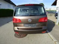 Gebraucht VW Touran Highline 140 PS (102 kW) 2011 Braun Van / Kleinbus