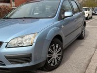 Gebraucht Ford Focus 101 PS (74 kW) 2006 Blau Kombi
