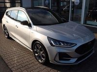 Neu Ford Focus ST-Line X 155 PS (114 kW) 2025 Moondust silver metallic Kombi