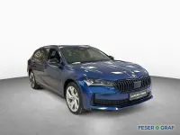 Neu Skoda Superb SportLine 193 PS (141 kW) 2026 Atlantikblau metallic Kombi