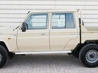 Neu Toyota Land Cruiser Basis 231 PS (169 kW) 2025 Beige SUV