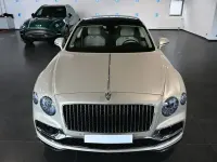 Second-hand Bentley Flying Spur Mulliner 550 CP (404 kW) 2021 Bej Berlinǎ