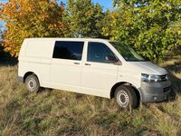 Gebraucht VW T5 R 102 PS (75 kW) 2013 Weiß Van