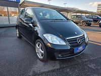 Gebraucht Mercedes A180 109 PS (80 kW) 2011 Schwarz Kleinwagen