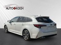 Neu Toyota Corolla 140 PS (102 kW) 2025 Weiß Kombi