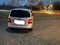 Gebraucht VW Touran 101 PS (74 kW) 2003 Silber Van / Kleinbus