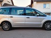 Gebraucht Ford Galaxy 140 PS (102 kW) 2009 Silber Van / Kleinbus