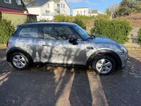 Gebraucht Mini Cooper Essential 136 PS (100 kW) 2022 Silber Kleinwagen