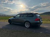 Gebraucht BMW 330 245 PS (180 kW) 2008 Braun Kombi