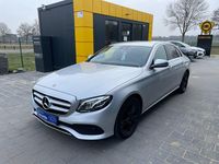 Gebraucht Mercedes E220 Avantgarde 194 PS (142 kW) 2016 Silber Limousine