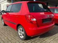 Gebraucht Skoda Fabia Style 86 PS (63 kW) 2010 Rot Limousine