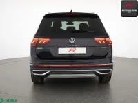 Gebraucht VW Tiguan Allspace Elegance 200 PS (147 kW) 2022 Deep black SUV
